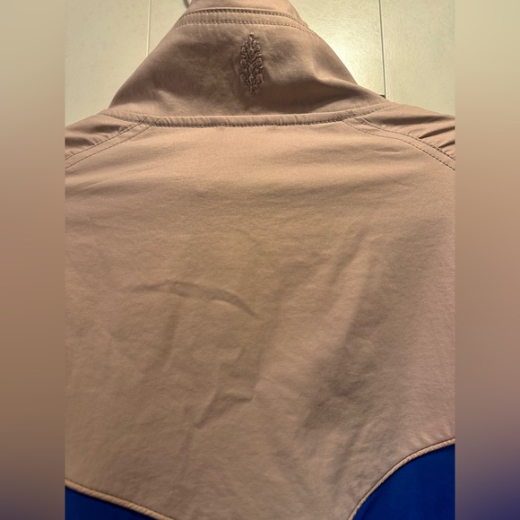 NWOT Free People Movement Walk The Line Colorblock Pullover - Picture 11 of 13